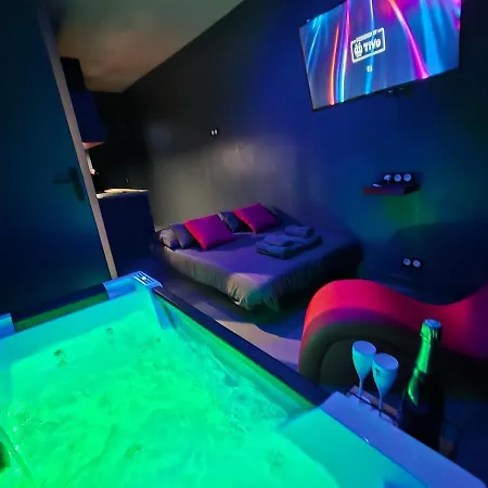 Balneo Bord De - 800m De La 度假居 *