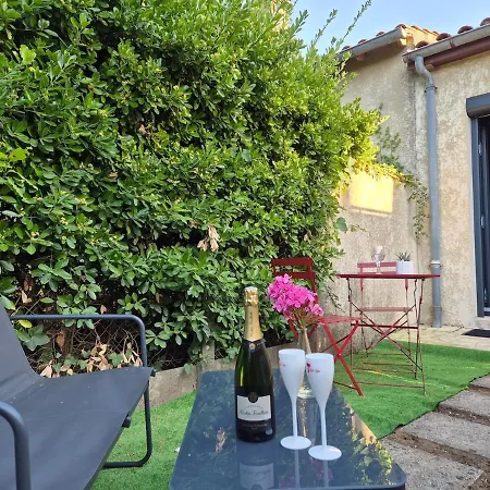 Balneo Bord De - 800m De La * 富拉