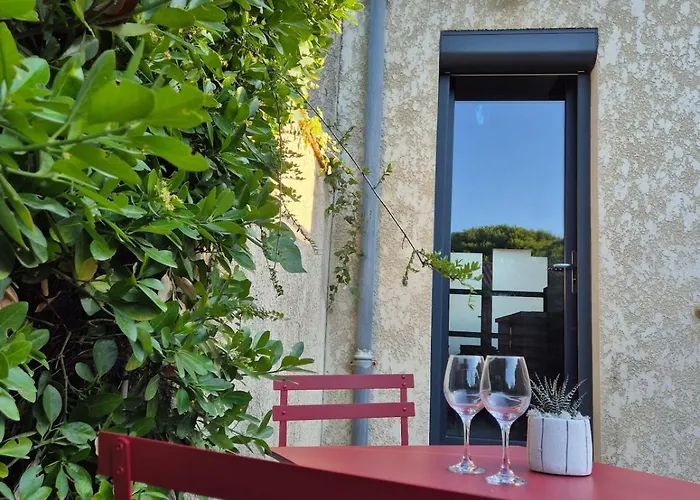 Holiday home Balneo Bord De - 800m De La Fouras